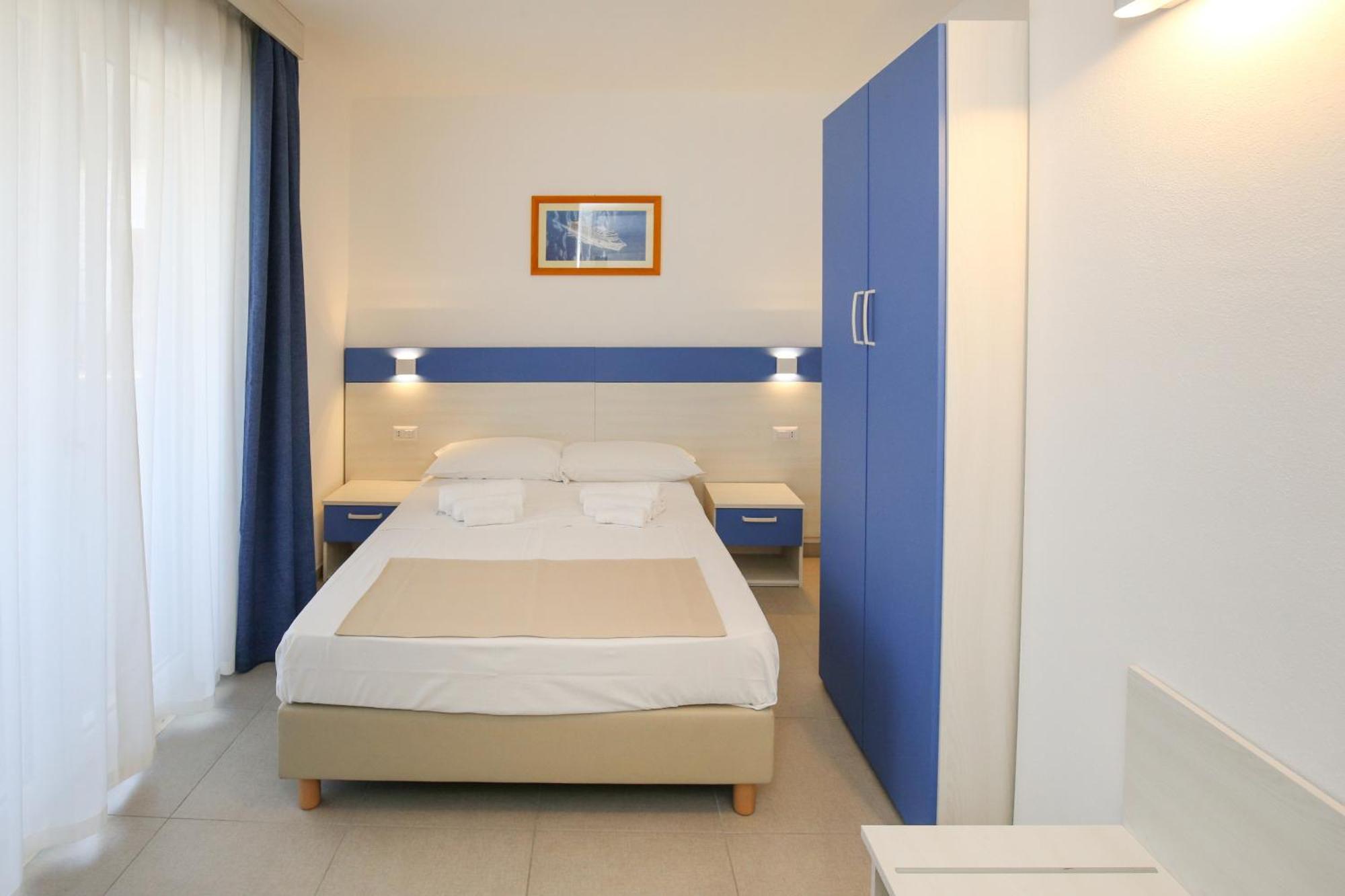 The Square Castelsardo Hotel Exterior foto